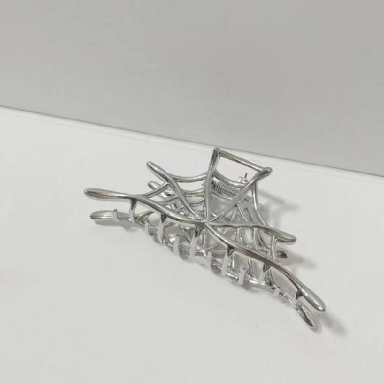 Stylish Hair Clip Fashion Hair Accessory Trendy Spiders Web Shape Headwear Easy to Use for Adding Charm to Any Outfit