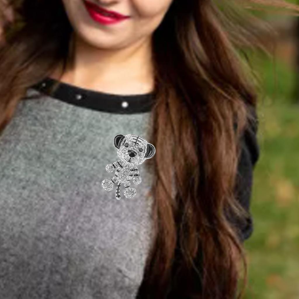 Rhinestone Brooch Cute Shape Fashionable Exquisite Brooch Pin for Women Clothes Decoration Gift