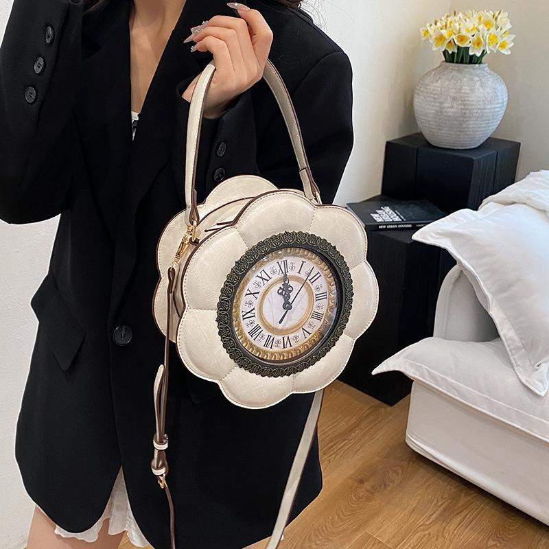 Foreign trade women's bags, fashion personality clocks, crossbody bags, European and American creative clocks, three-dimensional handbags, shoulder