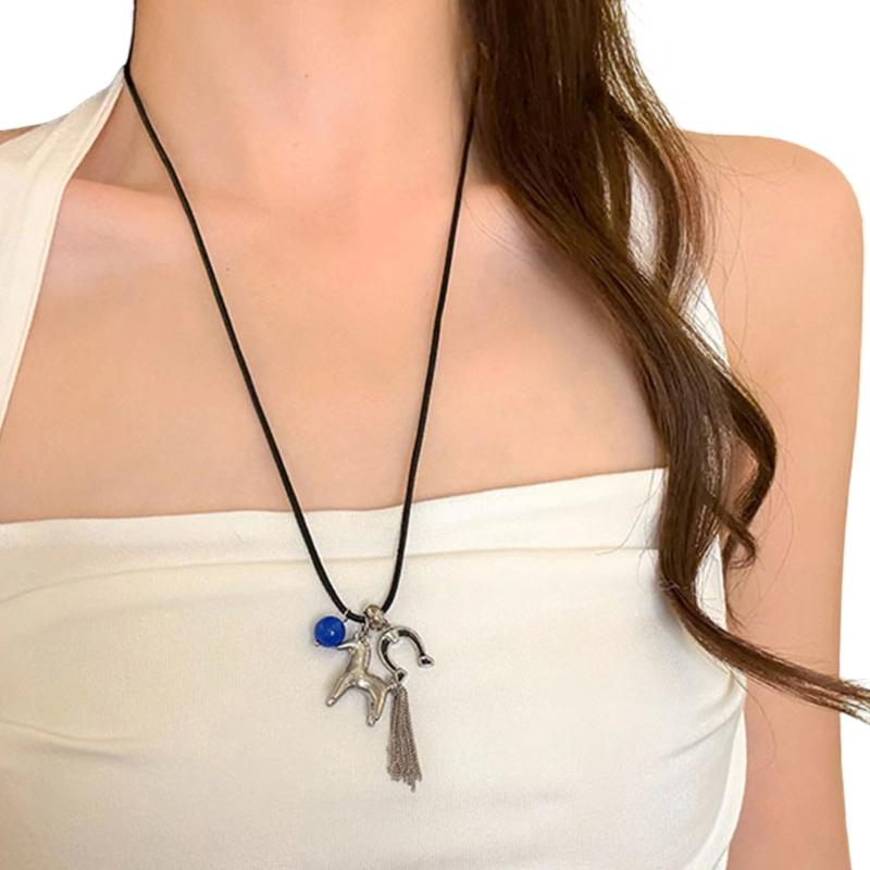Stylish Alloy Horse Pendant Necklace Lightweight Unisex Jewelry Gift Accessory For Casual Or Formal Wear