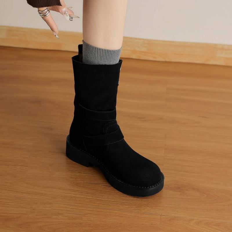 Autumn and winter rubber thick-soled large-size women's boots side zipper leather knight boots round head versatile new cow flip medium boots