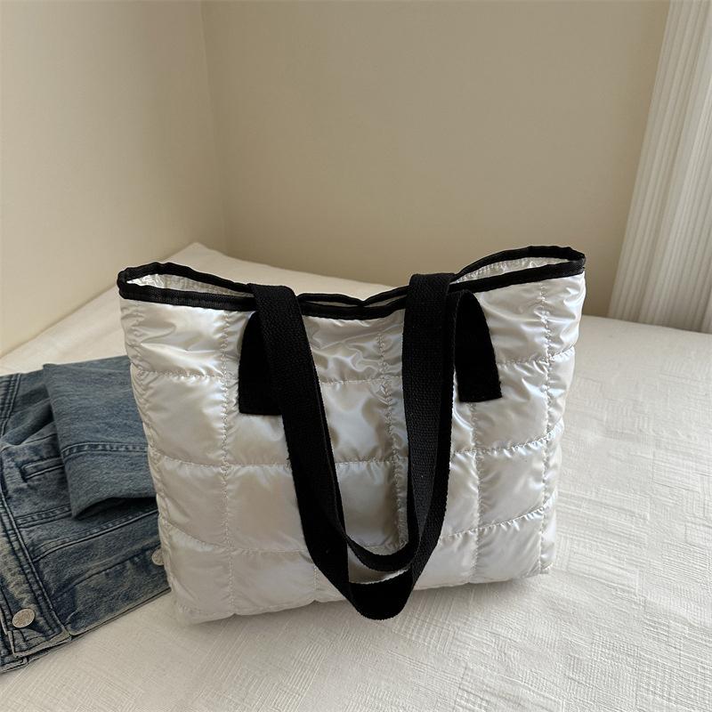 Ladies Tote Handbags Large Capacity Cotton Padded Shopping Bag Rhombus Portable Handbag Quilted Solid For Leisure Travel