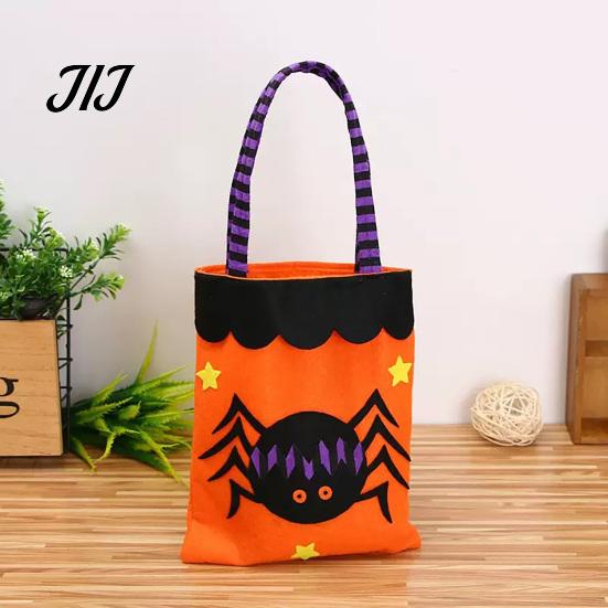 Lightweight Portable Gift Pouches Halloween Candy Bags, Non-Woven Trick or Treat Tote Bags with Handles, Festive Snack Storage Cute Black Cat Pumpkin