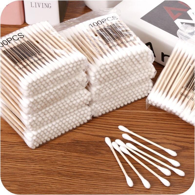 Double-Headed Cotton Swabs for Ear Cleaning and Makeup Removal - Portable, Disposable Wooden Sticks with Cotton Tips