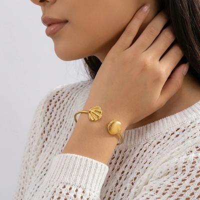 Classic Gold Color Shell Open Cuff Bangles for Women Men Trendy Stainless Steel Bohemia Bangles Summer Beach Jewelry Gifts