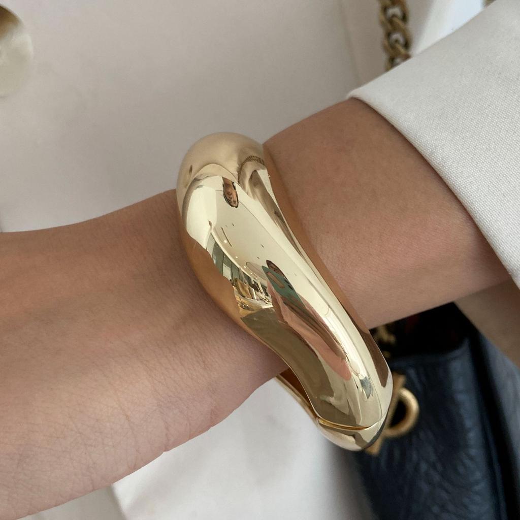 Fashion Fresh Gradient Texture Resin Bracelet Geometric Irregular Alloy Bangle for Women
