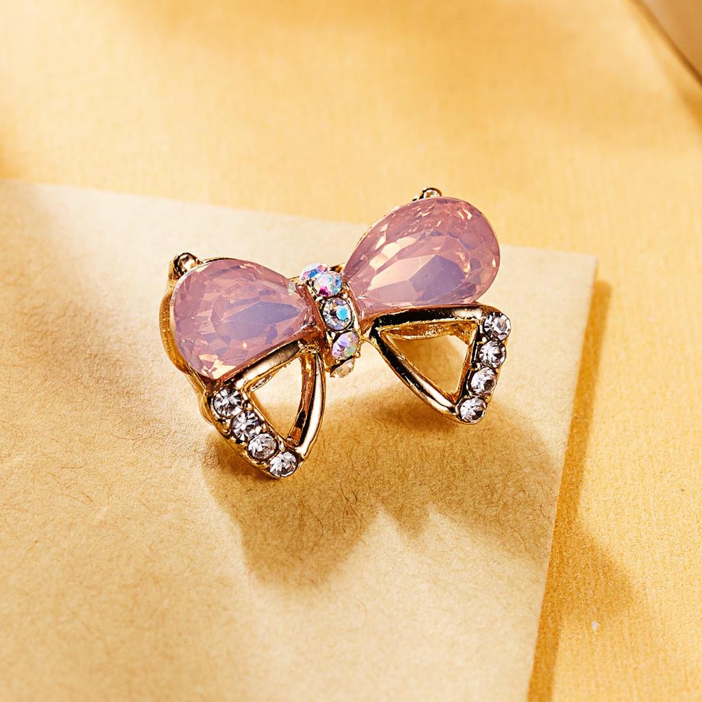 Exquisite Sweet Pink Rhinestone Bowknot Brooches For Women Men Fashion Hollow Bow Wedding Dress Collar Pins Clothes Jewelry Gift