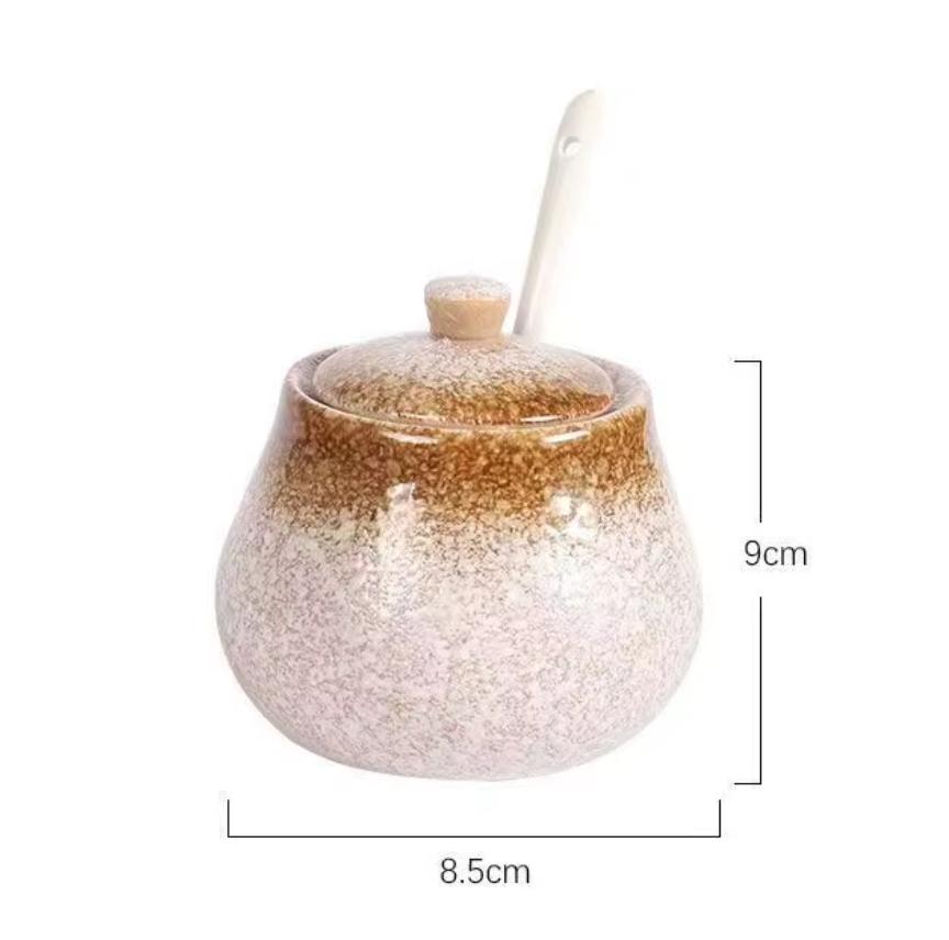 Japanese Ceramic Soy Sauce & Oil Dispenser – Retro Vinegar Bottle for Kitchen Seasoning & Cooking Tools