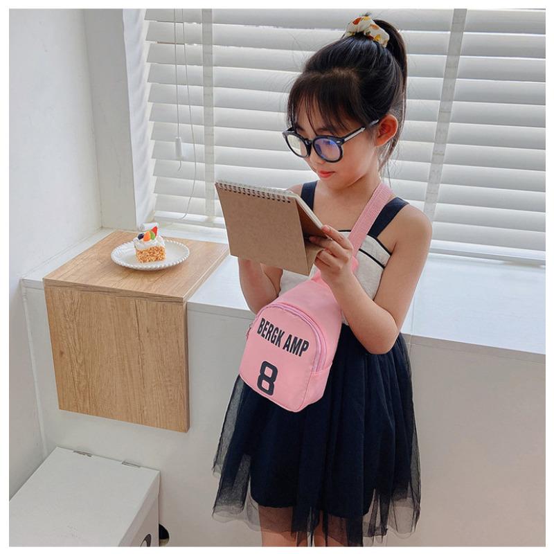 Korean Style Nylon Bumbag for Kids, Cute Letter Print Chest Pouch, Fashionable Crossbody Shoulder Bag for Boys and Girls KTB