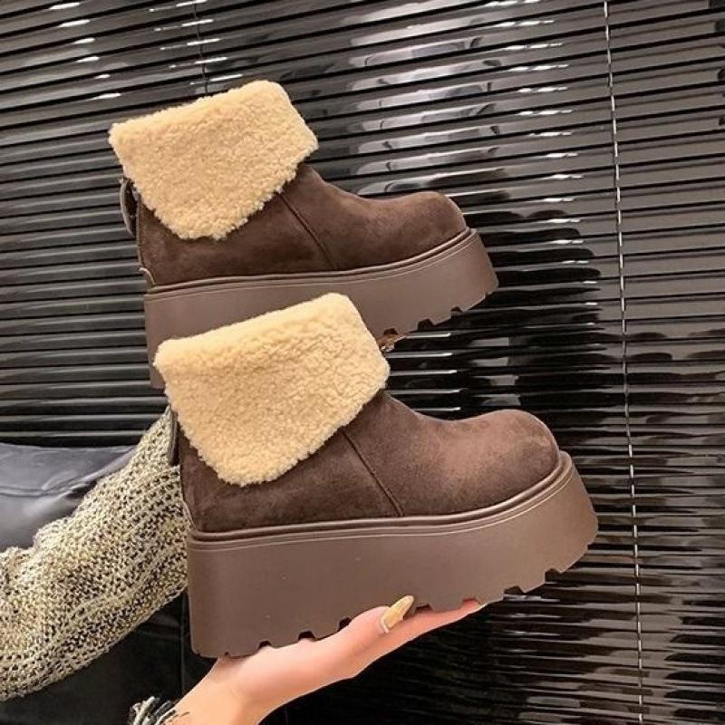 Internet celebrity platform snow boots women's winter 2025 new fashion versatile velvet thickened warm thickened cotton shoes