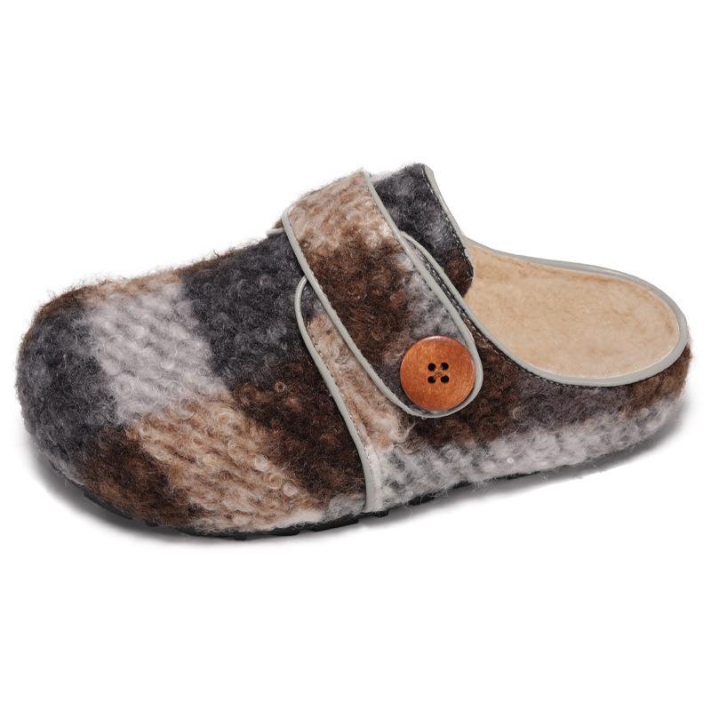 

thick-soled fluffy shoes, velvet warm cotton shoes, bag head and half slippers, women wear cashmere woolen goods, lazy thick soles 40