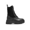 Boots & Stiefel