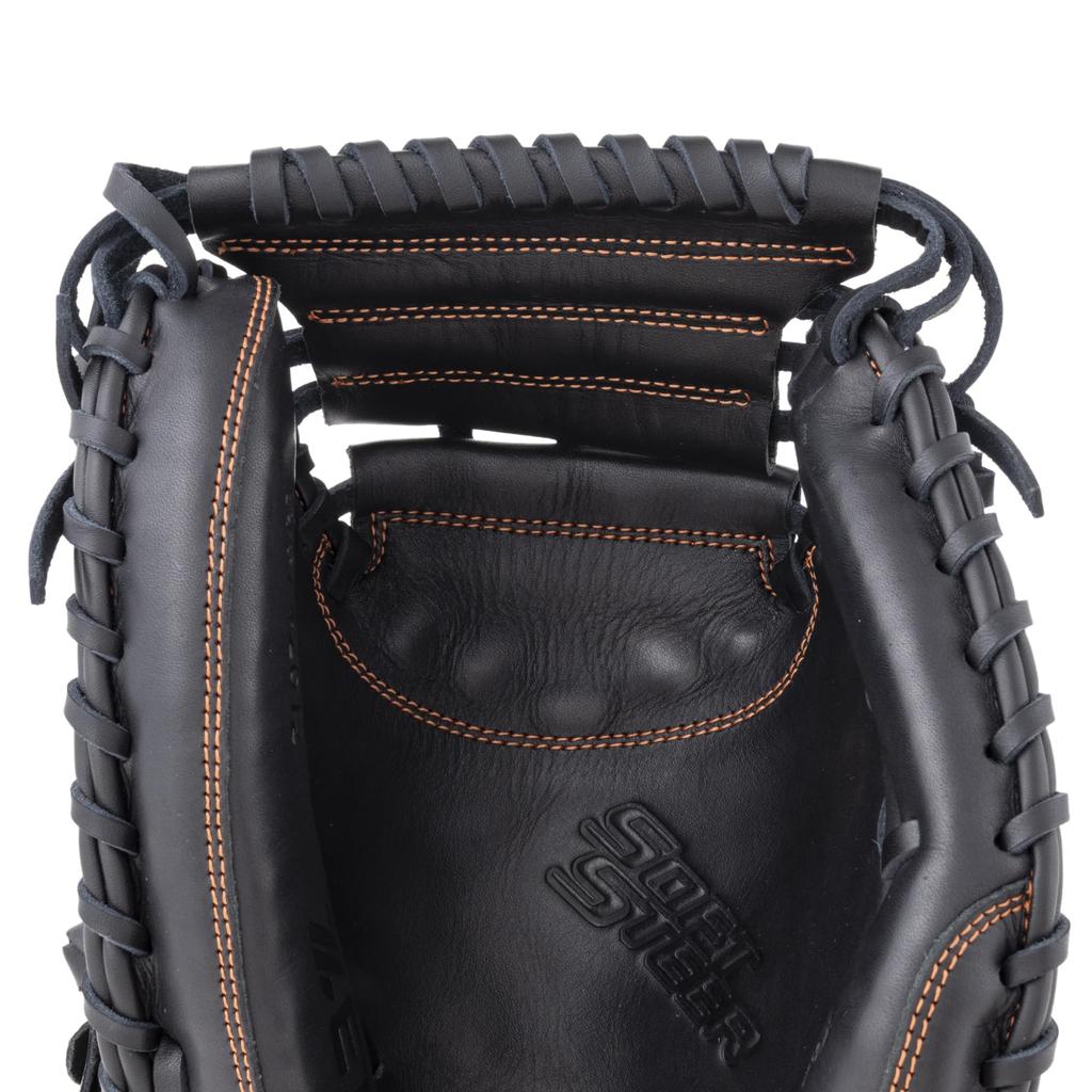 ZETT Soft Baseball Limited for Boys and ZETT Baseball Swallow Sports Catcher's Mitt, Edition, Juniors, Kids, BJC742612, Equipment, (1900 Black)