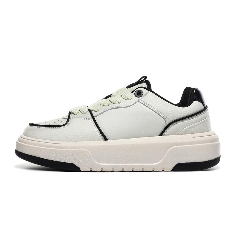 

Универсальные и модные кроссовки: Удобная повседневная спортивная обувь с мягкой подошвой 45