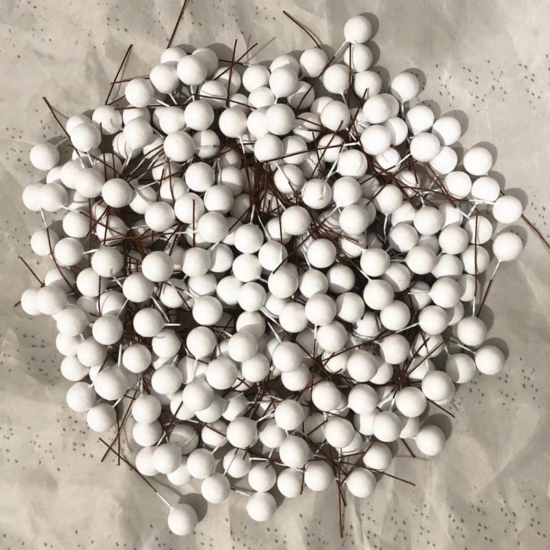 Set of 10 Gold & Silver Foam Red Berries - 100 Cherry Pearlescent Fruit Heads for Christmas Decoration.