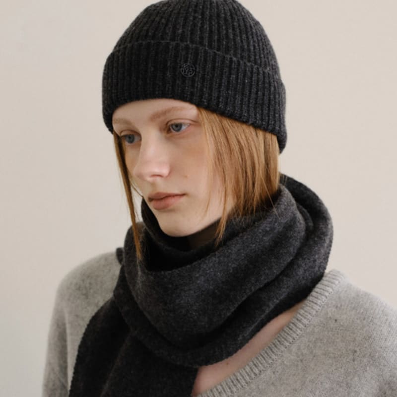 ROH SEOUL Classic Knit Muffler Charcoal