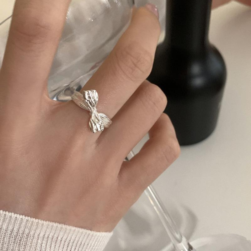 Distinctive Geometric Design Adjustable Ring For Women With Trendy Korean Style Knot Butterfly Theme