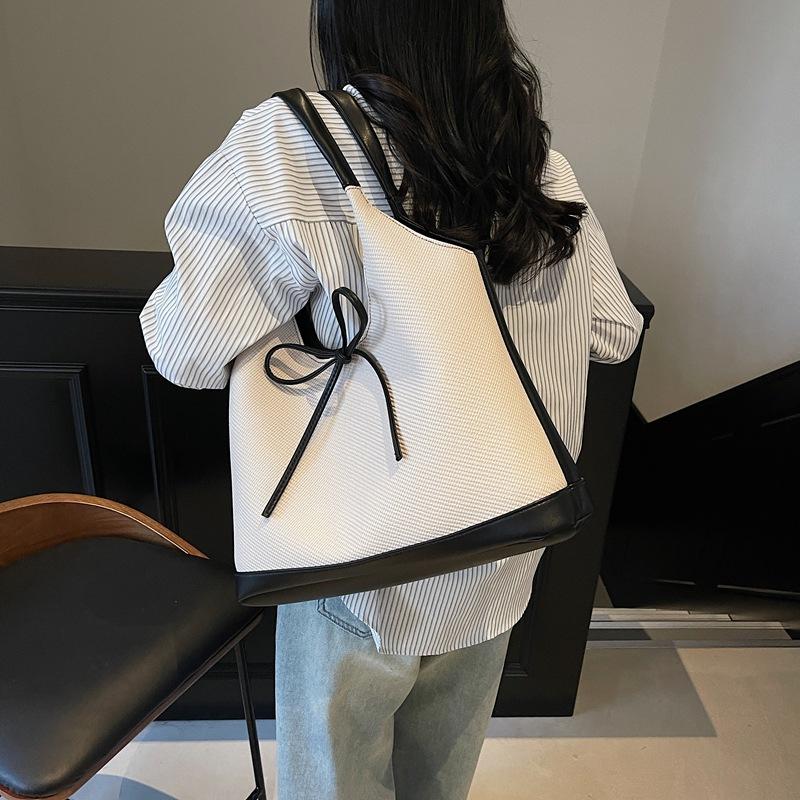 Simple and Large-capacity Tote Bag Women's New Color Matching Casual Underarm Bag Bow Fashionable and Sweet