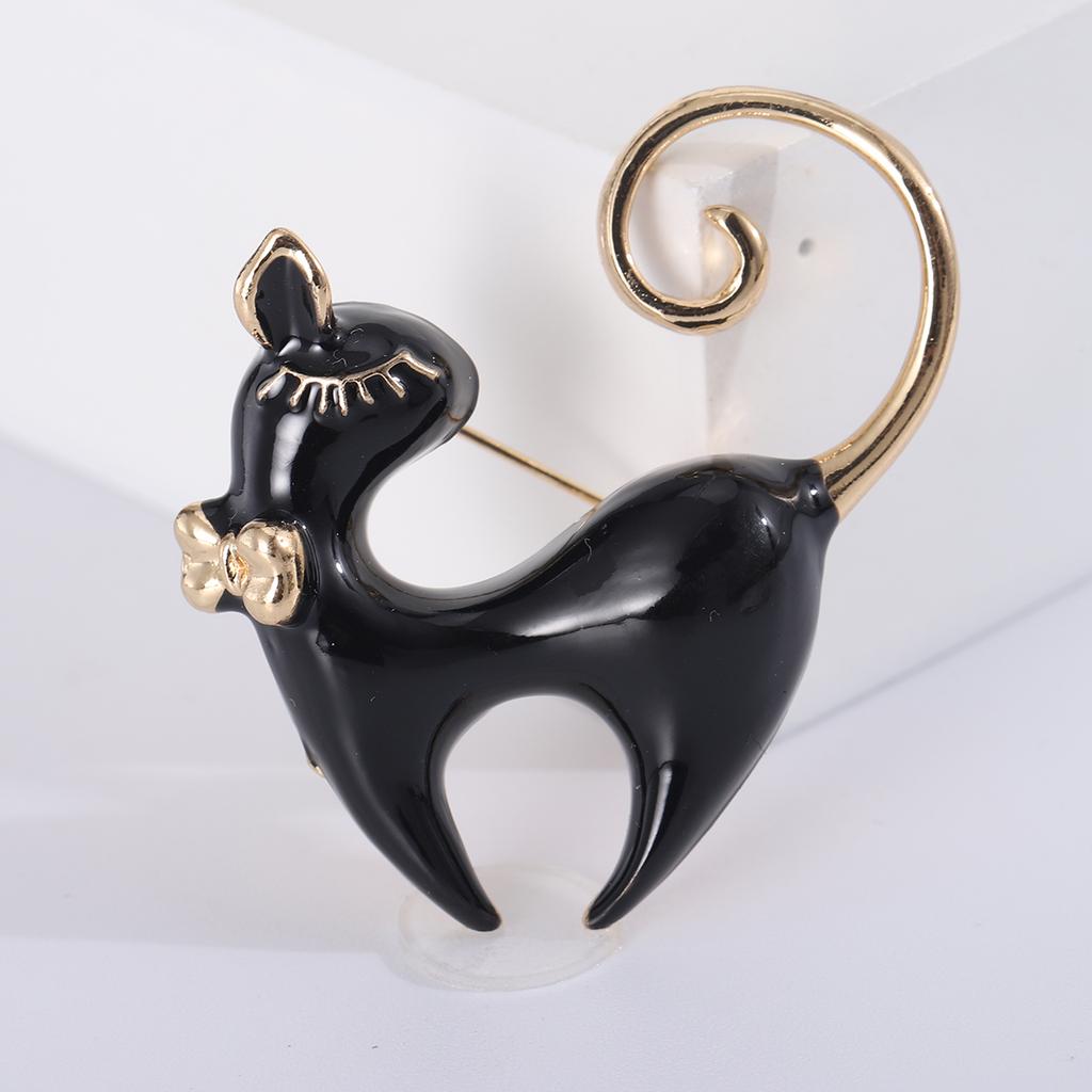 Fashion Enamel Kitten Brooches for Women Rhinestone Animal Pin Cat Lapel Pins Event Party Gifts Decoration Clothes Accessories