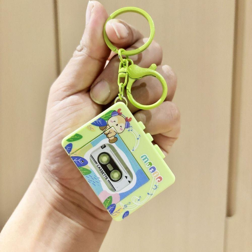 Recordable Retro Tape Recorder Keychain With music Recording Music Box Pendant Keyrings   Couple