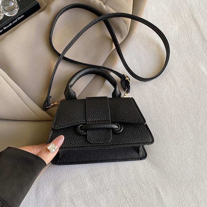 Модные мини-сумки популярны сегодня, осенние и зимние новые наплечные сумки-мессенджеры, маленькие квадратные сумки для женщин