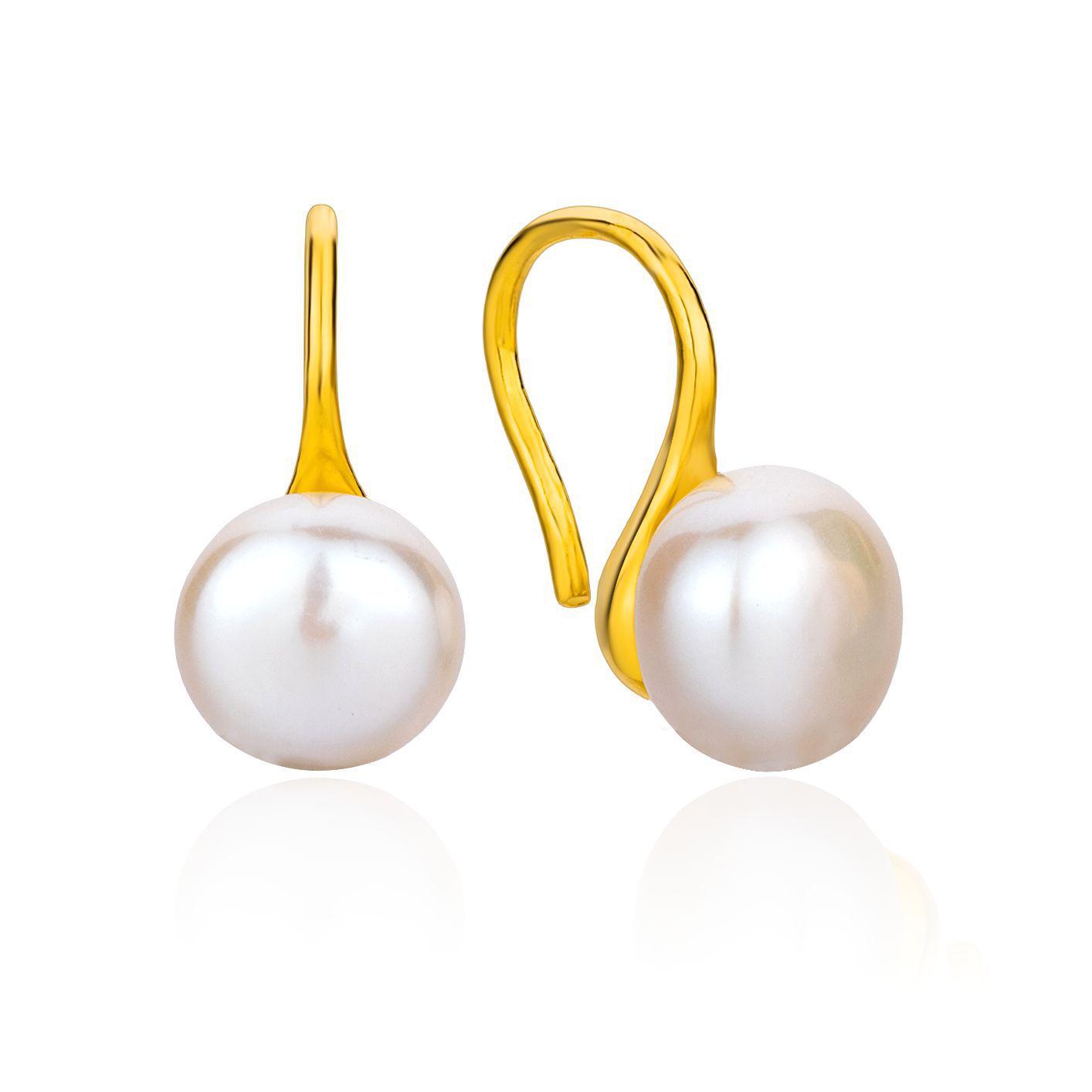 Korean S925 Sterling Silver Geometric Stud Earrings with Freshwater Pearls and High Heels Design