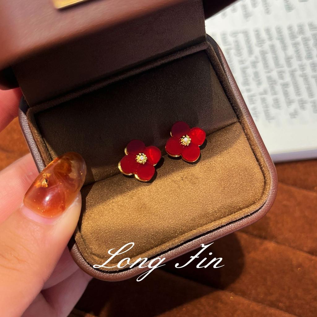 Französisches Retro Vierblättriges Kleeblatt Imitation Rotes Pferdequaste Halskette Fünf-Blumen-Armband Blume Temperament High-End Leichter Luxus Set