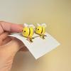 2PCS cute cartoon bee hairpin, resin material is suitable for a variety of hairstyles and occasions