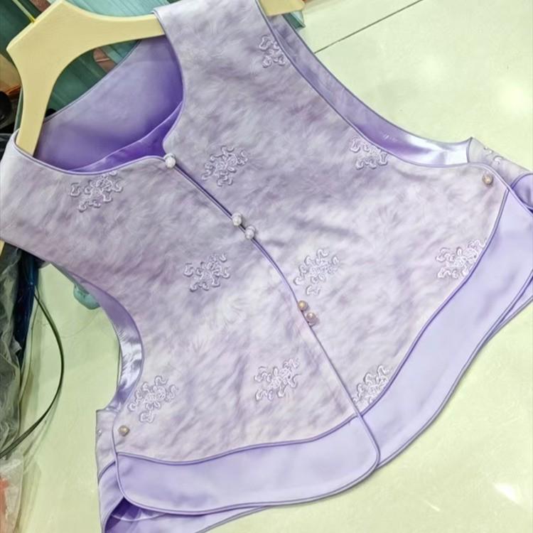 

2026 Women s Chinese Style Embroidered Vest - Round Neck, Button Cardigan with Age-Reducing Shoulder Cape 2XL (140-155 jin) фіолетовий
