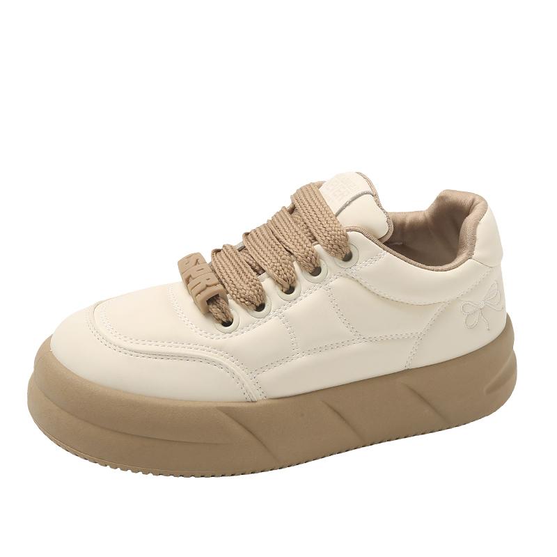 Women Sneakers Soft Non-slip Breathable Skateboarding Shoes Hot Selling Woman Campus Student Fashion Lace-Up Sports Flats