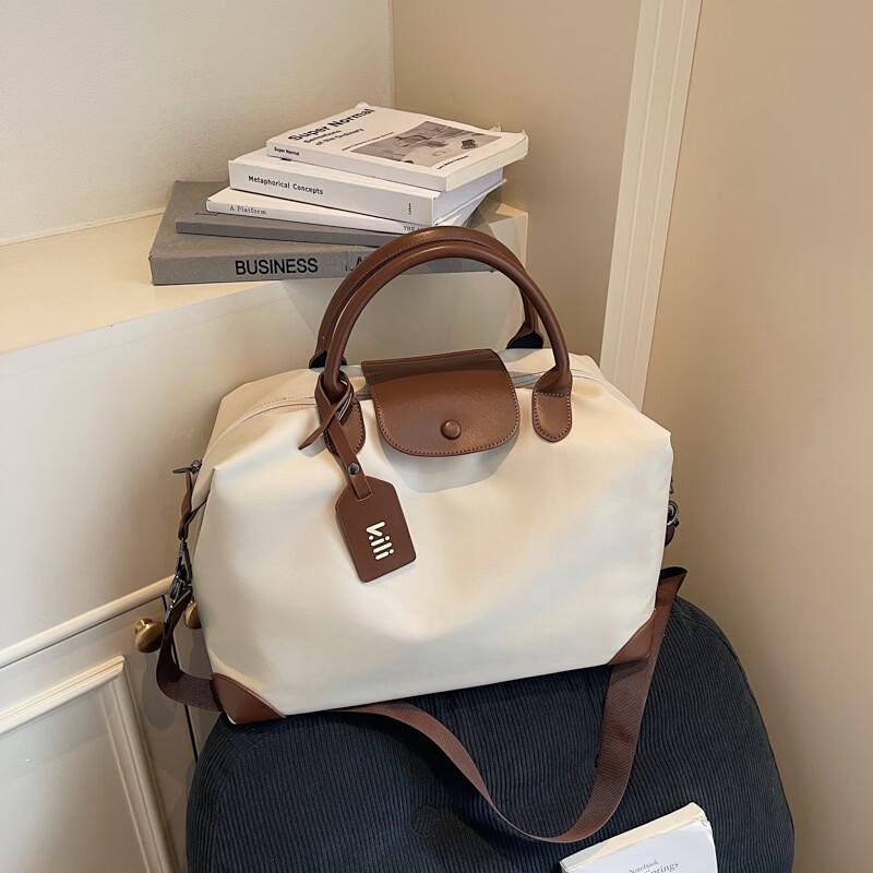 

Lightweight Travel & Gym Duffel Bag