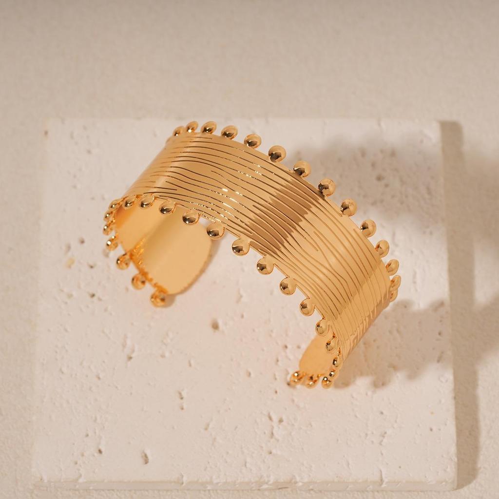 Trendy Irregular Leaf Metal Open Bangle C-Shaped Bracelet