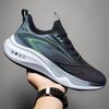 Scarpe da corsa ultraleggere nuove di primavera e autunno, scarpe sportive, traspiranti con suola morbida ammortizzante per studenti, scarpe da corsa leggere da uomo