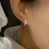 Two Pearl Earring