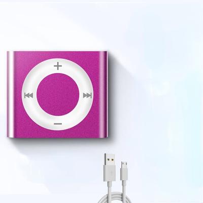 Lecteur MP3 en métal ultra fin pour étudiants, design léger et portable pour les amateurs de musique.