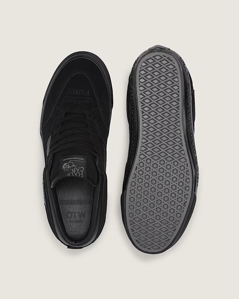 VN000EFYBLA NEIGHBORHOOD A OTW by Vans Half Cab 33 Black