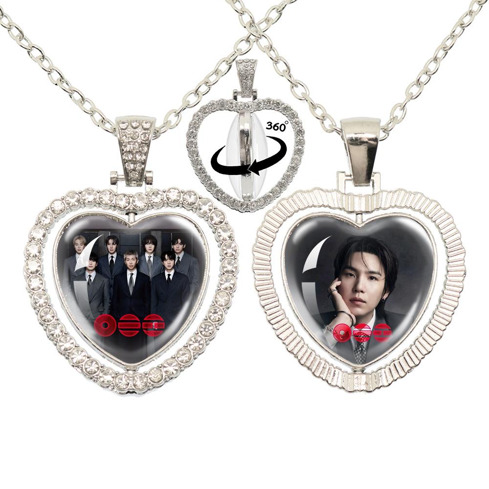 BTS Doppelseitige 360° drehbare Herz Halskette, Bangtan Boys Gruppe & Mitgliedsfoto Anhänger, Kpop ARMY Fans Schmuck Geschenk