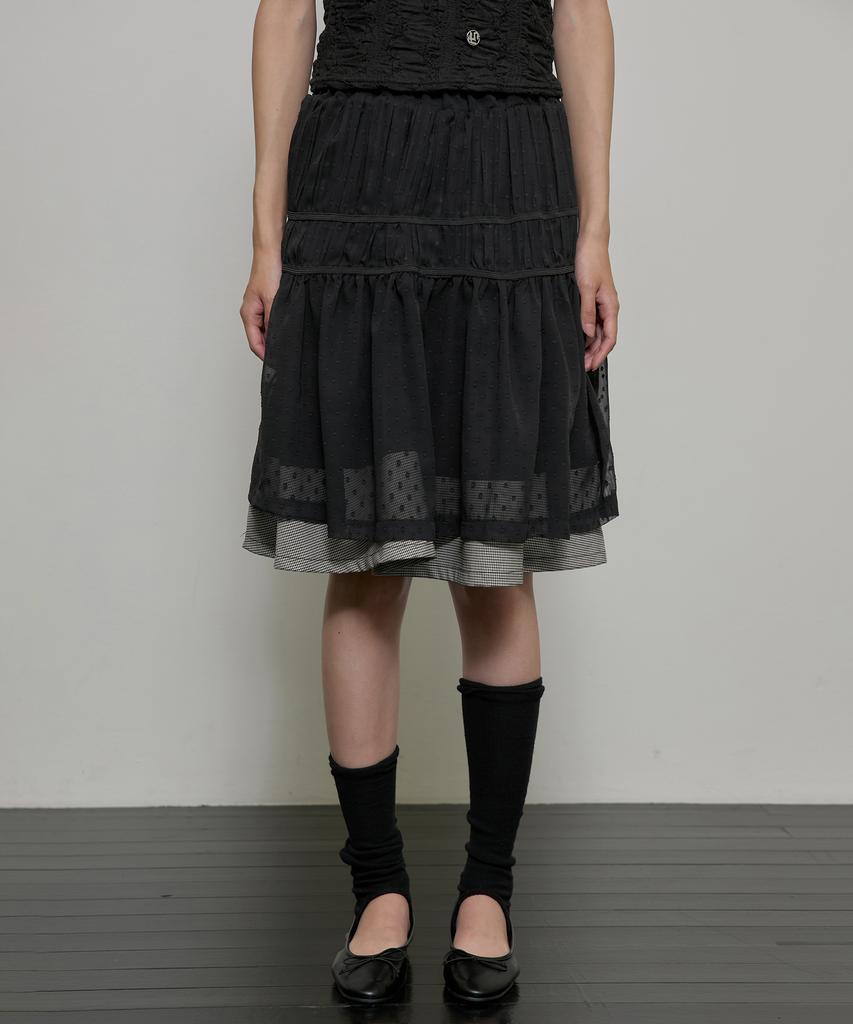 Peulleeoeob Layered Crinkle Check Skirt (Fl-269_Black)