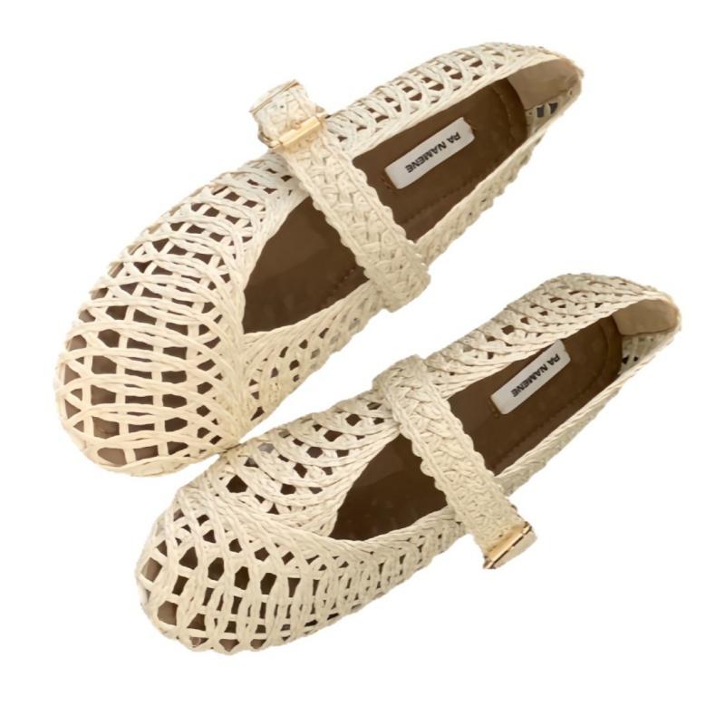 Fashion 2025 Summer New Leather Woven Women Flat Shoes Round Toe Casual Hollow Breathable Shoes Retro Temperament Women Shoes