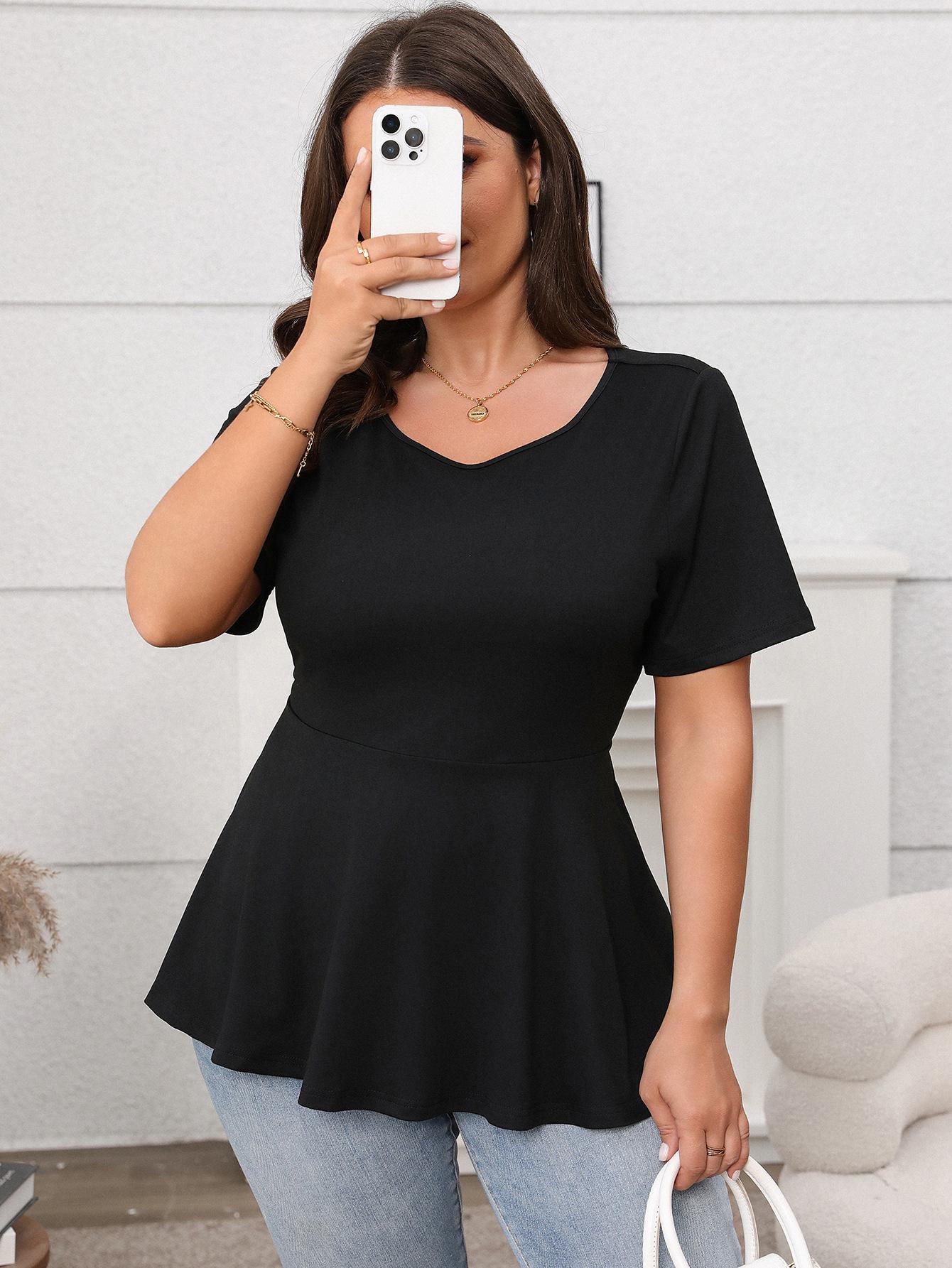 

2025 Женский черный топ с коротким рукавом и круглым вырезом, с галстуком-бабочкой 1XL чёрный