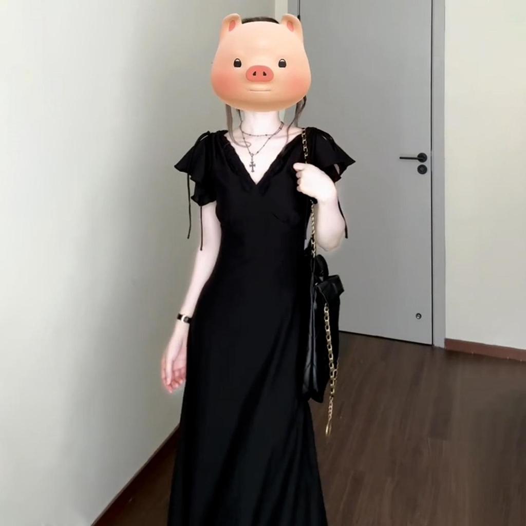 Hepburn Style French Black Puff Sleeve V-Neck Long Dress for Women - Summer 2026 Collection