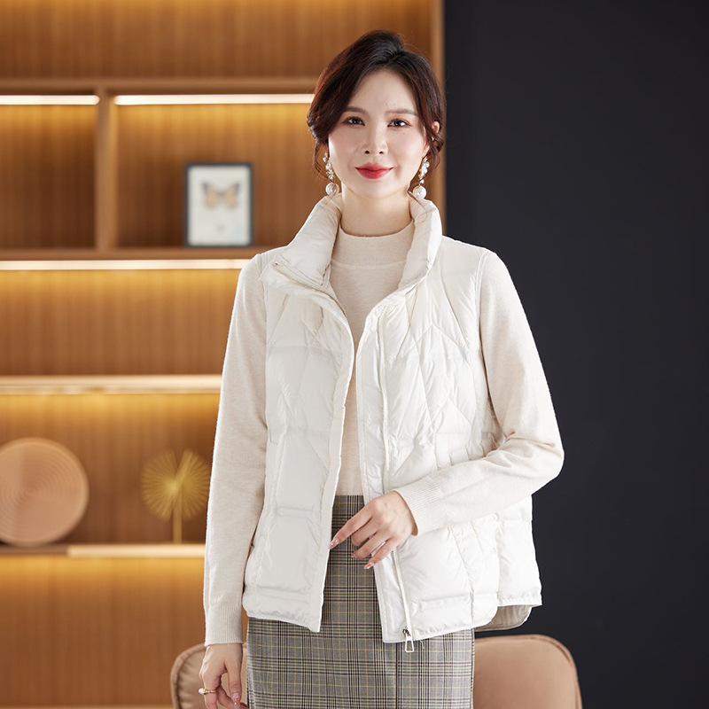 FASHION 2024 Winter New Fashion Stand-Up Collar Short Pressurized Glue Warm White Duck Down Women's Vest Winter  Clothes