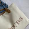 Women's Large-Capacity Letter Print Tote Bag for Students and Commuting