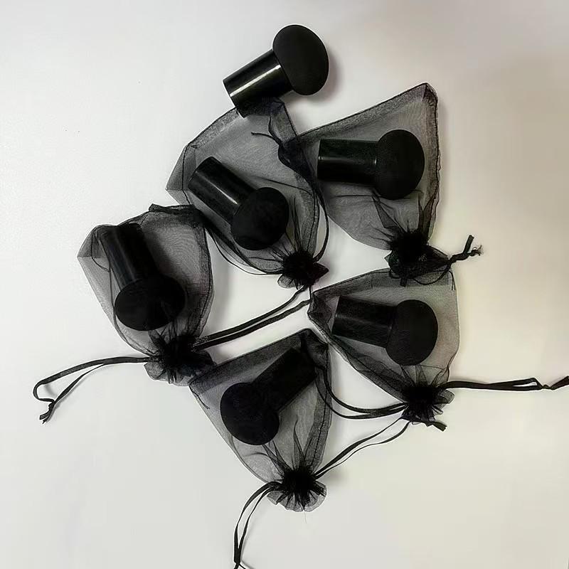 Black Mesh Bag with Mushroom-Head Sponge Applicator and Handle for Foundation and Liquid Cushion Makeup Mesh bag with black mushroom head