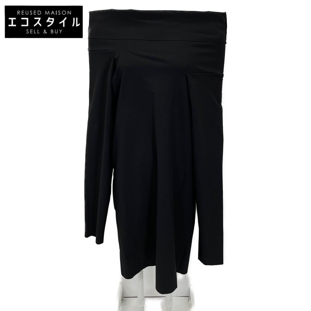 MM6 22 year old S62CT0214 Black wide neck mini dress dress 38 blackUsed