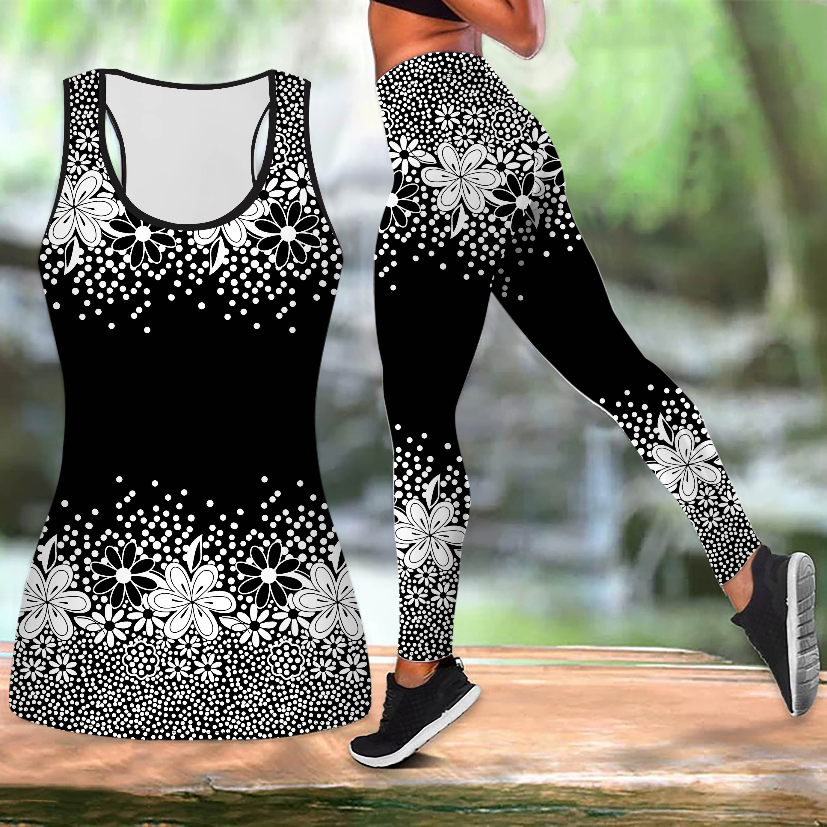 

Наполовину чорний, синій квітковий принт для йоги для жінок Модні легінси для тренувань Фітнес Спорт Повсякденний набір для йоги Спортивний костюм XS чорний