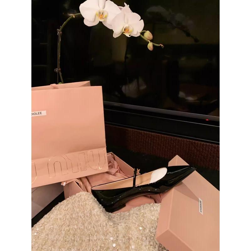 Sheepskin~ Temperament versatile pointed shoes are thin with shallow mouth Mary Jane shoes women's flat shoes