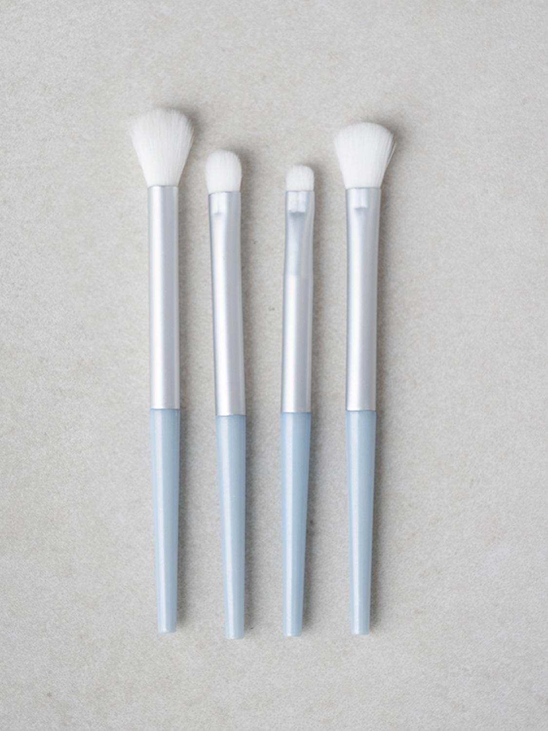 

Eyeshadow Brush Set (4-Piece) for Professional Eye Makeup 1ea