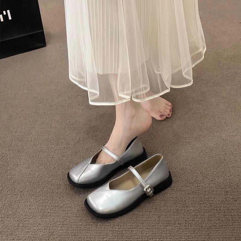 Square head thick heel small leather shoes women's summer new versatile retro skirt single shoes women