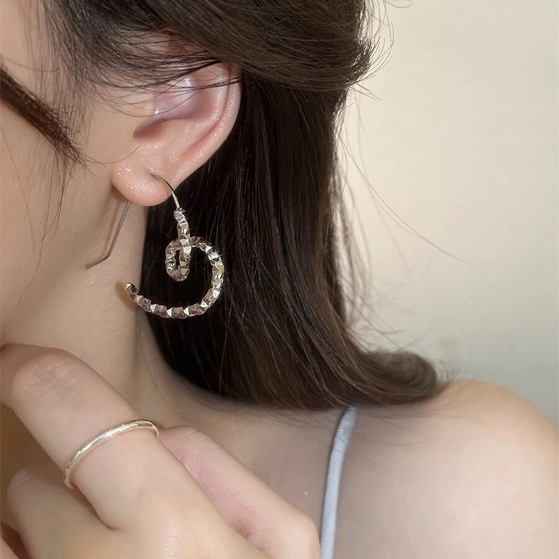 Irregular with Gold Color Heart-shaped Earrings Unusual Jewelry Sets for Women's Fashion Accessories